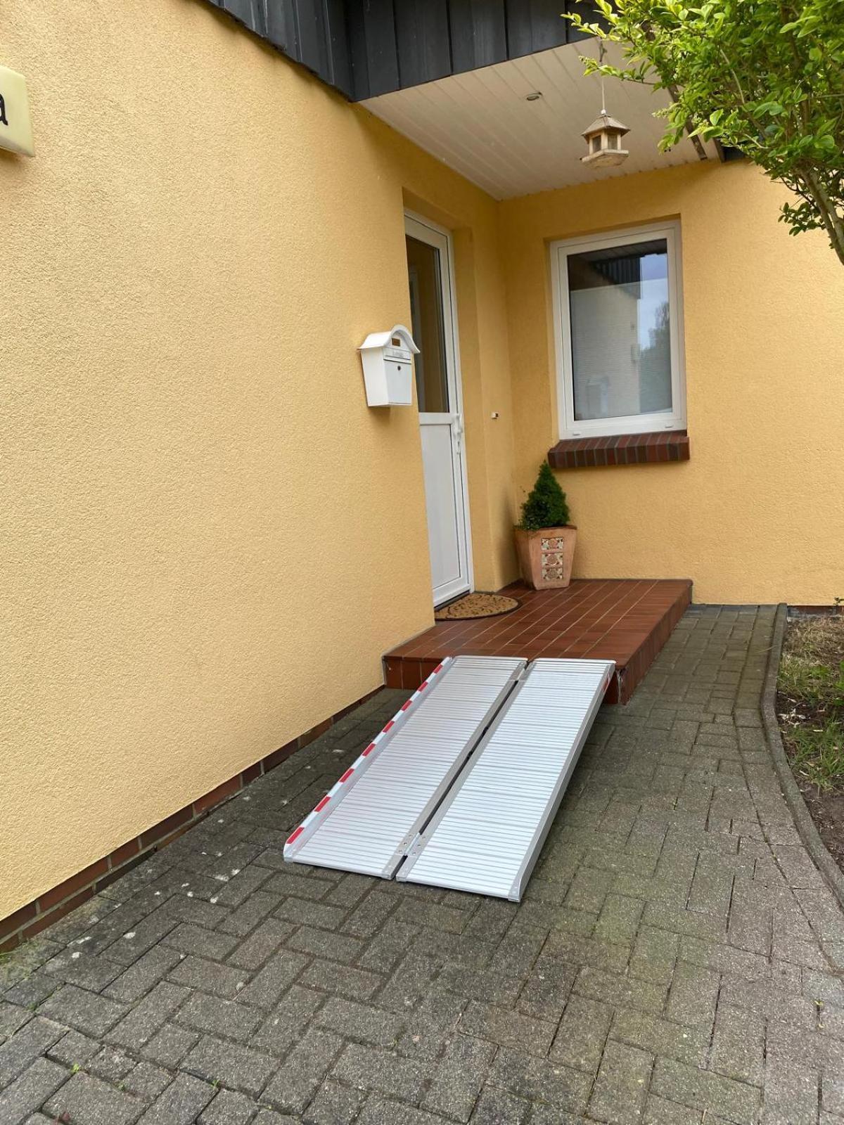 Komfortables Einzelhaus Mit Garten Halstenbek Dış mekan fotoğraf